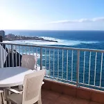 Amplio Apartamento Con Vistas Al Mar