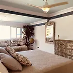 The Good Life Holiday Home