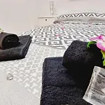 Fantastic 3 Bedroom Next Playa Las Americas & Wifi Free