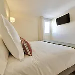Club Apartments By Grupo Compostelana 7