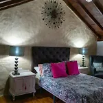 Casa Lola
