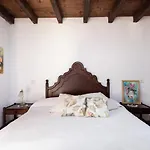Home2Book Charming Nature Casa Aurora
