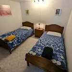 La Casa del Sol, Abades