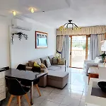 First Line Los Geranios Ocean View Apartment Air Conditioned 50 M From La Pinta Beach