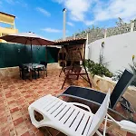 Beach Paradise Apartment