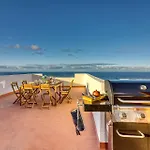 Spacious Home With Tropical Garden, Bbq, Near Seaside