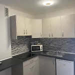 Summerland Suites