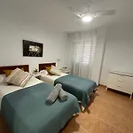 Luminoso Apartamento Con Amplia Terraza Y Vistas