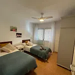 Luminoso Apartamento Con Amplia Terraza Y Vistas