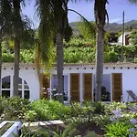 Villa Encanta