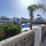 Beautiful Apartment With Pool And Wifi