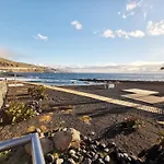 Home2Book Stunning Sea Views House, Private Pool