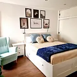 Julia\'S Home Garachico Center