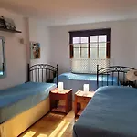 Penthouse De Roca In Poblado Marinero