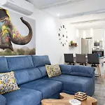 Home2Book Palm Beach & Relax