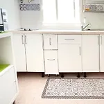 Center Santa Cruz, Alojamiento Centrico Con Gran Terraza, Cocina , Salon Y Banos, Todo Privado