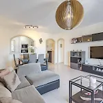 Apartment In Balcon Del Atlantico