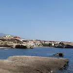 Bonito Apartamento A 100 M De La Playa