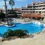 Bib\'S Pool Side Apartment And Ocean View