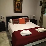 Dinastia Apartment