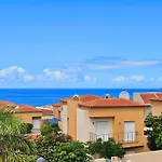 My Island Escape - Sea Views - Private Pool, Sauna