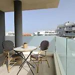 Amplio Y Comodo Apartamento.