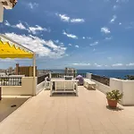 Penthouse Sea View Jacuzzy Terrace & Pool