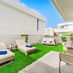 Villa Larisa