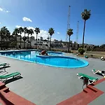 Torres Yomely Las Americas