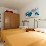 Mare Verde 98 - Two Bed