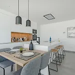 Villa Retama - Casangular By Upper