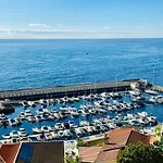 Candelaria vistas al mar