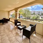 Castle Harbour 1 Bedroom Garden View C102