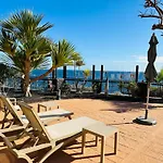 El Nautico Coral Suites