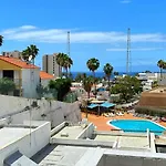 Sunny Apt On The Paradise Coast.