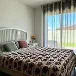 Apartment 2 Bedrooms And Terrace