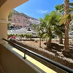 Two Bedroom Apartment In Castle Harbour C201