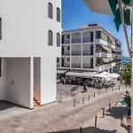 Serendipia Next To The Beach