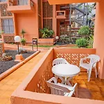 Cautivador Estudio En Puerto De La Cruz
