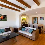 Family Oasis Between Golf Del Sur & Los Abrigos