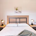 Oceanfront 2 Bedrooms Holiday Home In Tenerife South