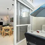 Casa Lizzy - Appartamento Con Vista Giardino N325
