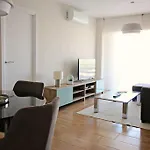 Soleado Y Flamante Apartamento En Los Cristianos De Membrillosuites