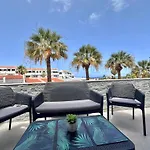 Luxury Renevapartment Island Village