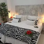 Room Plaza San Marcos