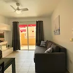 Markethome Jardines Del Mar Pool View