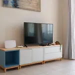Luminoso Apartamento Con Piscina