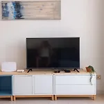Luminoso Apartamento Con Piscina