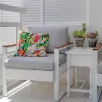 Ponderosa Beachfront Suite