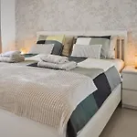 Relax Sunny Golf Apartment